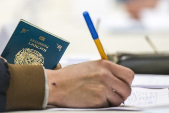 Фотография к новости: Статус кандаса получили более 2,4 тысячи этнических казахов с начала года