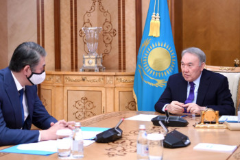 Фотография к новости: Елбасы принял Исекешева