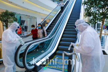 Фотография к новости: ТРЦ и рынки не будут работать в выходные: карантин ужесточили в Алматы