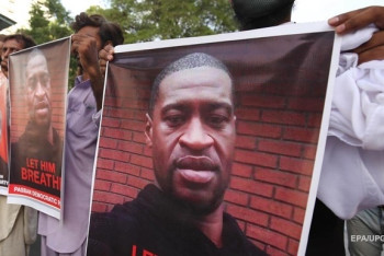 Фотография к новости: Родные Джорджа Флойда получат от города многомиллионную компенсацию