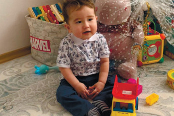 Фотография к новости: Выпускник детдома отдал накопленный на жилье миллион больному ребенку в Уральске