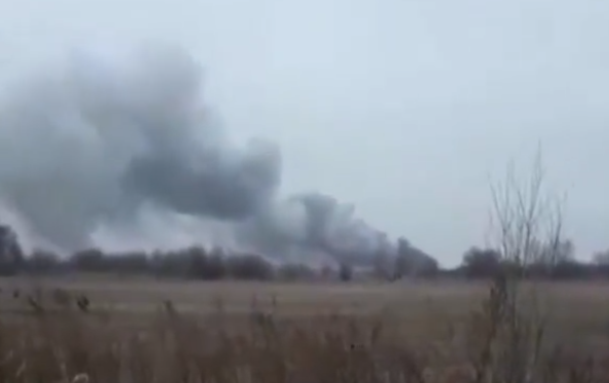 Появилась информация об основных версиях крушения Ан-26 близ Алматы