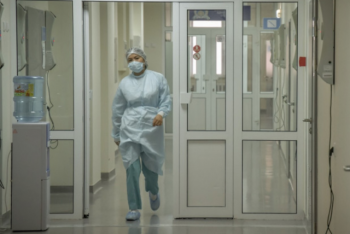 Фотография к новости: За сутки 11 человек умерли от коронавируса и пневмонии в Казахстане