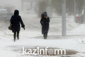 Фотография к новости: Штормовое предупреждение объявлено в девяти регионах Казахстана