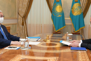 Фотография к новости: Токаеву доложили о расследовании экономических преступлений в Казахстане