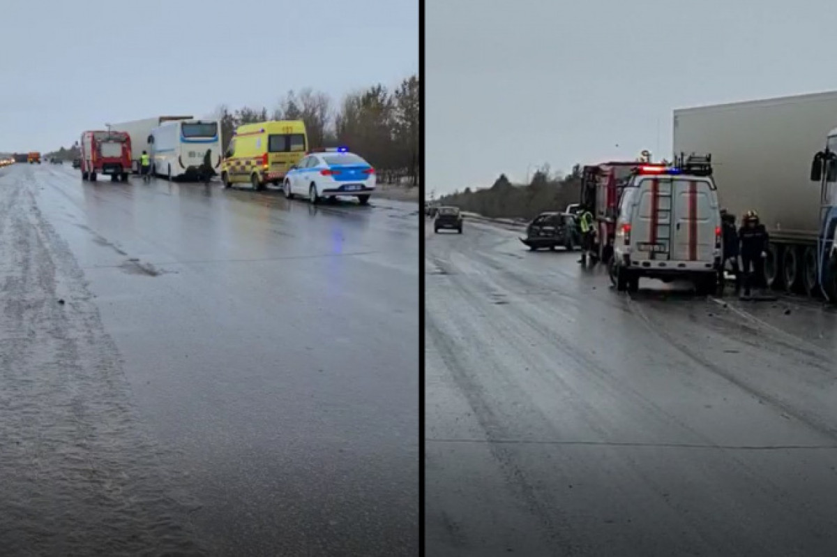 Маршрутный автобус столкнулся с легковушкой на проспекте в Нур-Султане