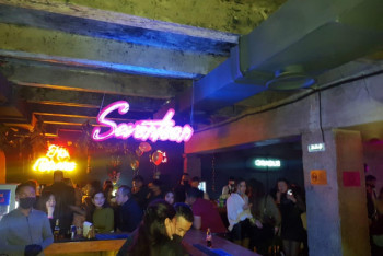 Фотография к новости: Мониторинговая группа вывела около 170 человек из ночного клуба в Алматы