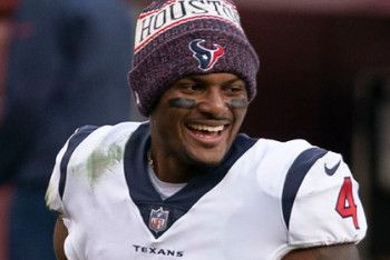 Фотография к новости: В домогательствах обвинили игрока в американский футбол 10 массажисток