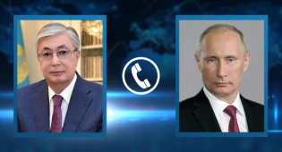 Токаев попросил Путина о дополнительной поставке &quot;Спутник V&quot;