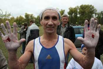 Фотография к новости: Мировой рекорд по подтягиваниям побил 59-летний житель Сибири