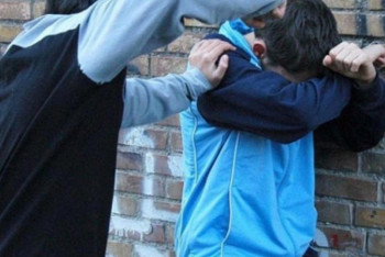 Фотография к новости: "Прикрылся именем замакима" - избиение подростка на Шымбулаке прокомментировали в акимате