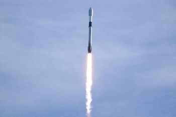 Фотография к новости: SpaceX осуществила запуск ракеты-носителя со спутниками Starlink