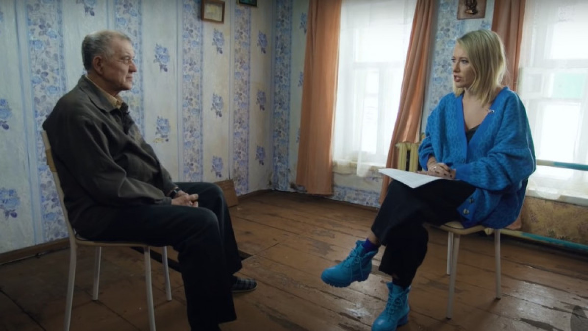 кадр из видео 