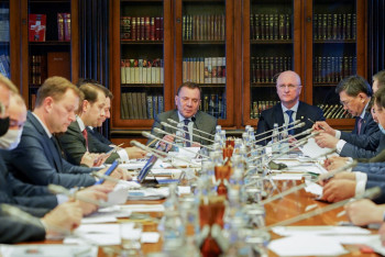 Фотография к новости: Вице-премьеры Казахстана и России обсудили промышленную кооперацию