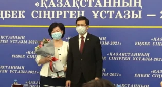Сельская учительница из Кызылорды стала заслуженным учителем РК