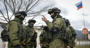 New York Times: Россия стягивает к границе с Украиной войска