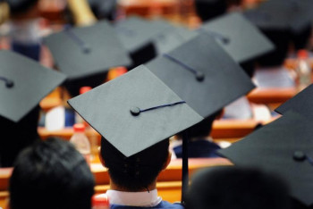 Фотография к новости: Три казахстанских вуза лишились аккредитации