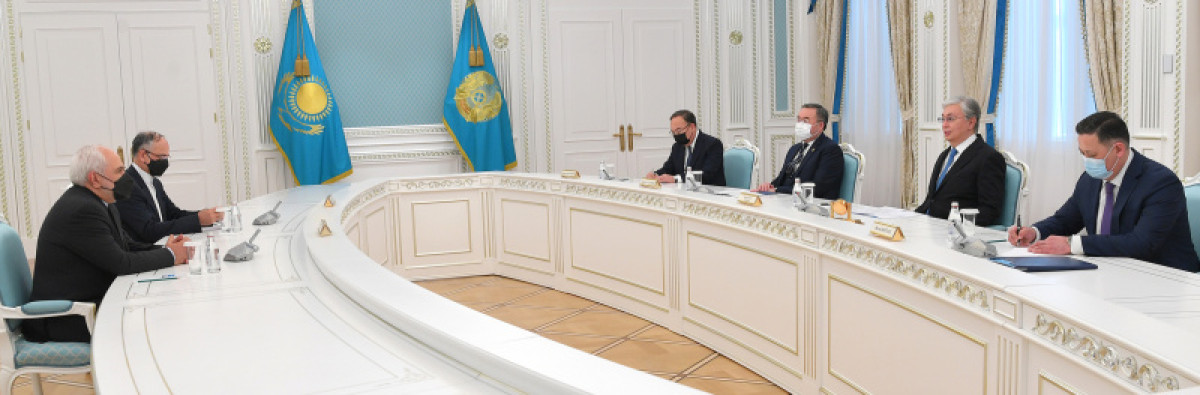 Токаев принял главу МИД Ирана