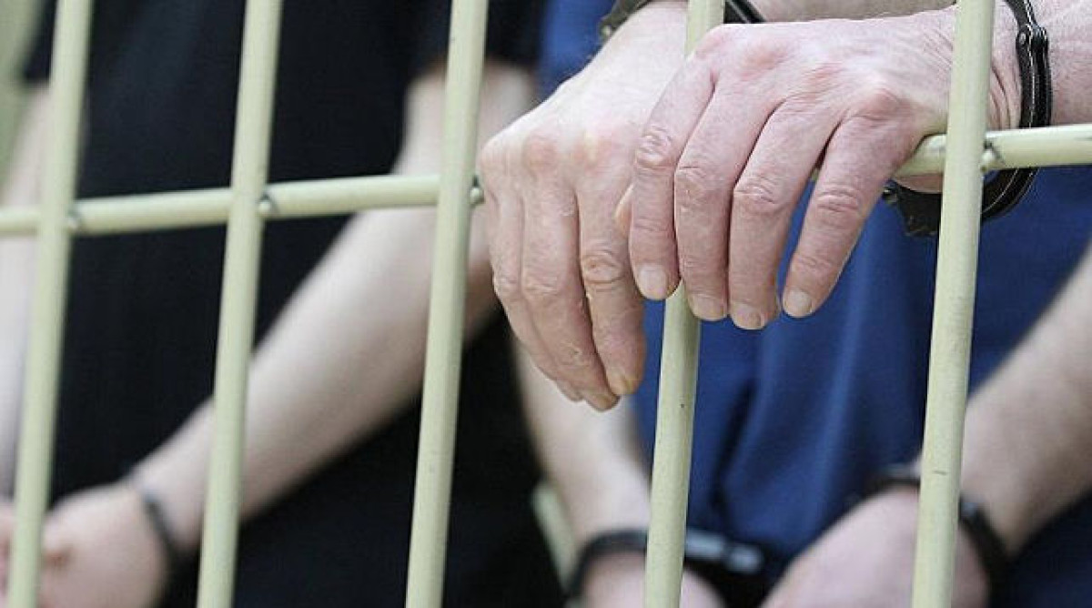 Суд оставил под стражей экс-главу управздрава и директора клиники в Кокшетау