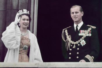 Фотография к новости: Умер муж королевы Елизаветы II принц Филипп