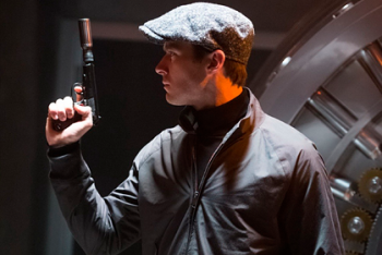 Фотография к новости: Танковый пулемет и агентурный пистолет - какое оружие сдают казахстанцы