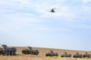 Фотография к новости: Военные учения проходят в Мангистауской области