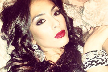 Фотография к новости: Ставшая инвалидом из-за кренделя модель получила миллионы долларов