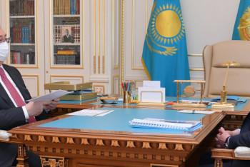 Фотография к новости: Казахстан увеличит добычу нефти на шесть тысяч баррелей в сутки