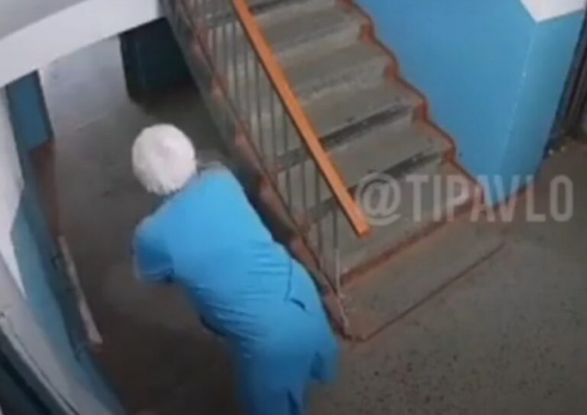 кадр из видео 