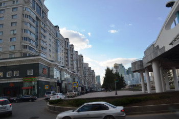 Фотография к новости: "Испортится фасад". В ЖК, где живут депутаты, не разрешают открыть мастерскую для инвалидов