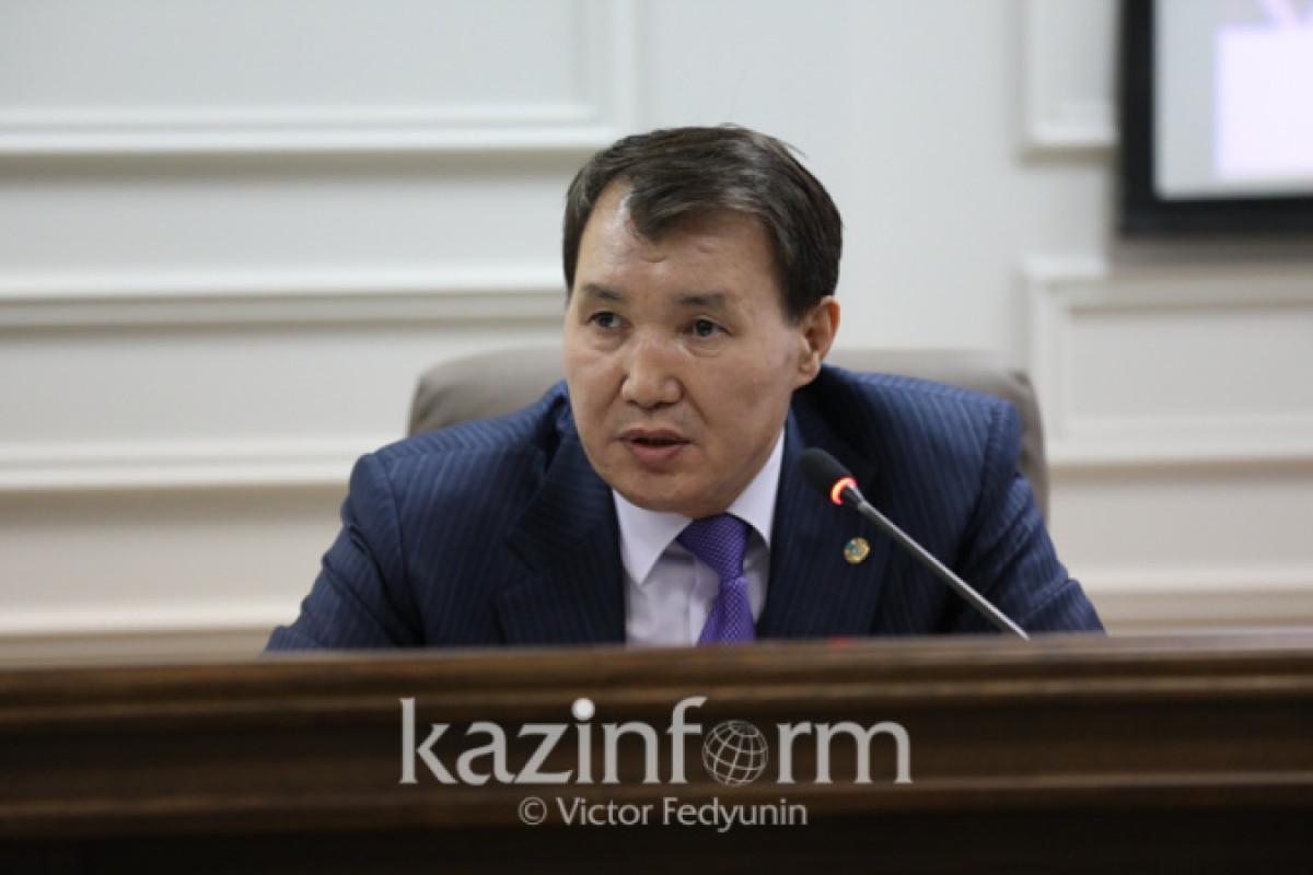 Шпекбаев освобожден от должности главы Антикоррупционной службы