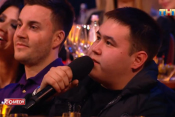 Фотография к новости: "Мы пьем кумыс": Иманбек поделился секретом успеха в гостях у Comedу Club