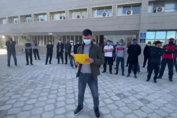 Фотография к новости: Жанаозенские рабочие заявили о намерении провести забастовку