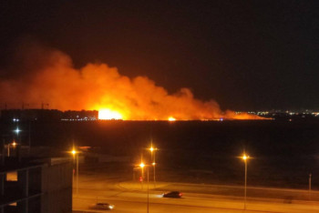 Фотография к новости: Крупный пожар тушат в левобережье Нур-Султана