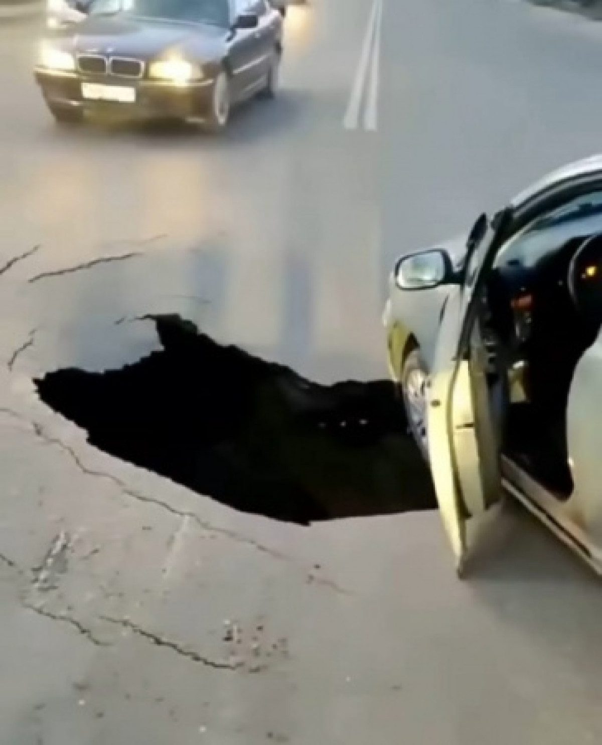 кадр из видео 