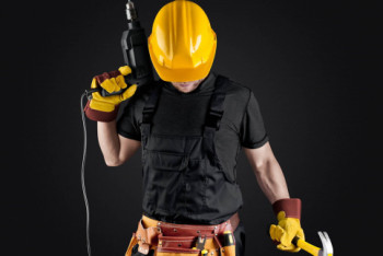 Фотография к новости: Строительные костюмы вместо медицинских закупили на 90 миллионов тенге в Алматы