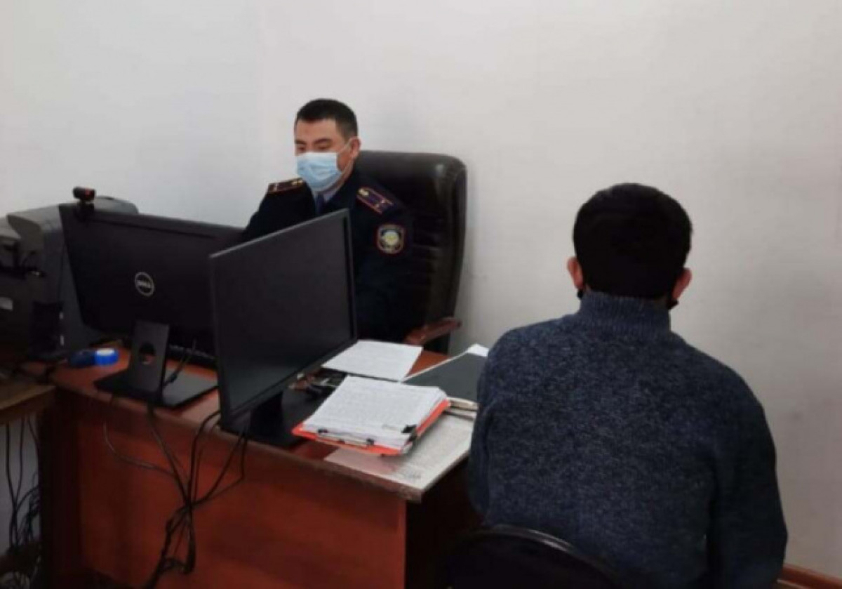 Банковский служащий присвоил миллион из кредита клиентки в Туркестанской области