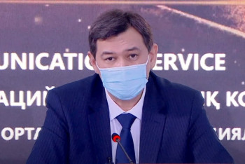 Фотография к новости: "Не носит значок Nur Otan" - главному санврачу объявили выговор