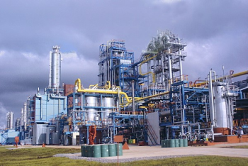 Фотография к новости: Выделено 162 миллиарда тенге, запущен всего один проект - Токаев о нефтехимическом технопарке