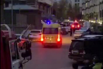 Фотография к новости: "Выбросился из окна квартиры вместе с ружьем" – полиция подтвердила смерть стрелка из ЖК