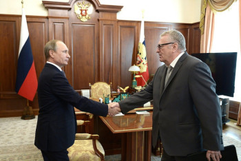 Фотография к новости: Путин сделал Жириновского полным кавалером ордена "За заслуги перед Отечеством"