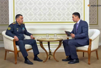 Фотография к новости: Слухи о принуждении военнослужащих к вакцинации прокомментировал главный военный врач РК