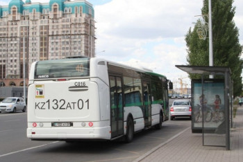 Фотография к новости: SMS-оплату отменили в автобусах в Нур-Султане