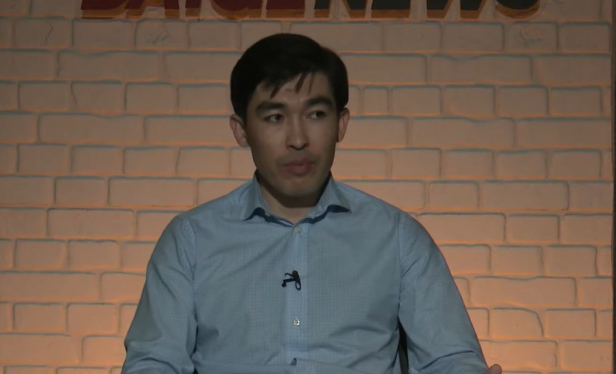 кадр из видео 