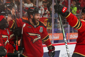 Фотография к новости: "Авангард" победил ЦСКА в шестом матче и выиграл Кубок Гагарина