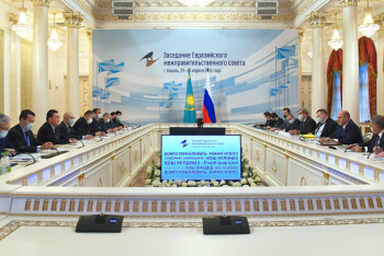 Фотография к новости: По итогам переговоров Мамина и Мишустина в Казани подписаны важные документы