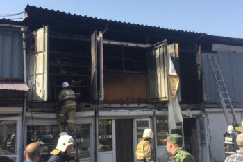 Фотография к новости: Пожар произошел на рынке в Алматы