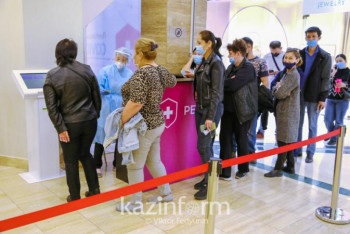 Фотография к новости: Еще в нескольких ТРЦ Нур-Султана откроют пункты вакцинации