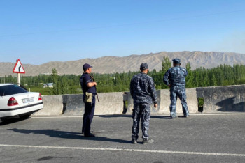 Фотография к новости: Ситуация на границе стабилизировалась - президент Кыргызстана