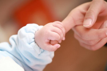 Младенческая смертность снизилась на три процента в Казахстане